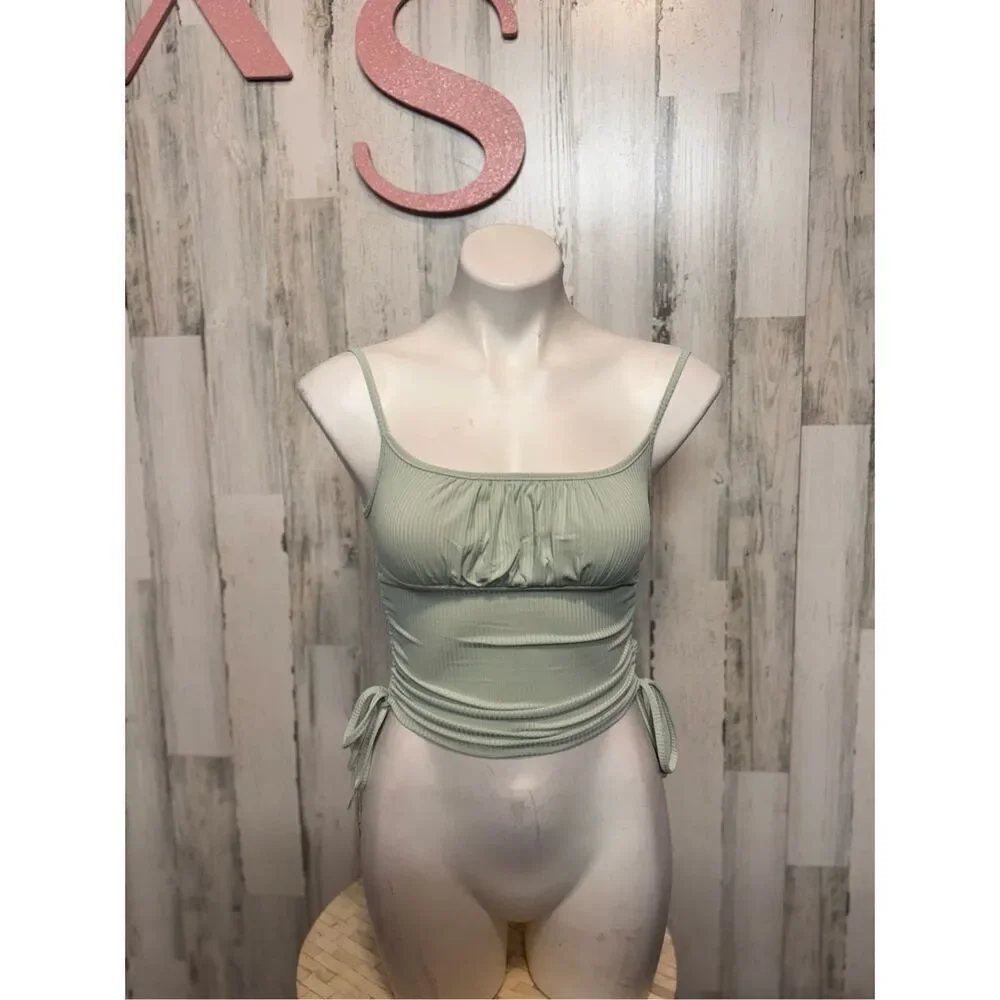 green tank top size XSmall - Picture 5 of 6